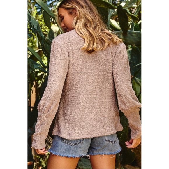 🐻 So soft top! 🐻 - Picture 7 of 7